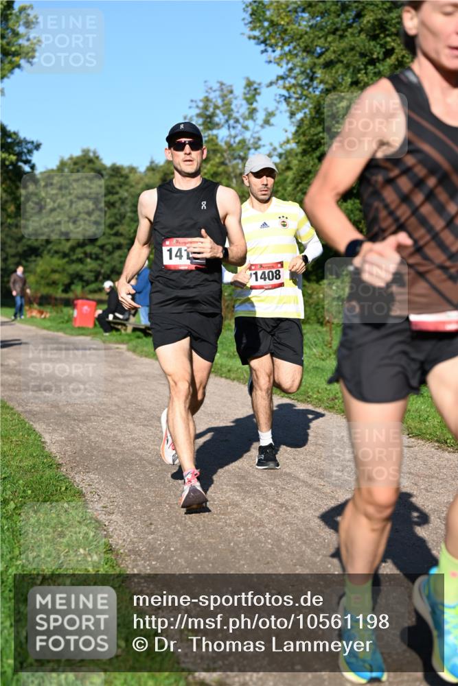 27.09.2026 - 35. Volkslauf durch das schöne Alstertal Dr. Thomas Lammeyer http://msf.ph/oto/10561198 27.09.2026 10:04:02 Laufen 90, 141, 1408 meine-sportfotos.de