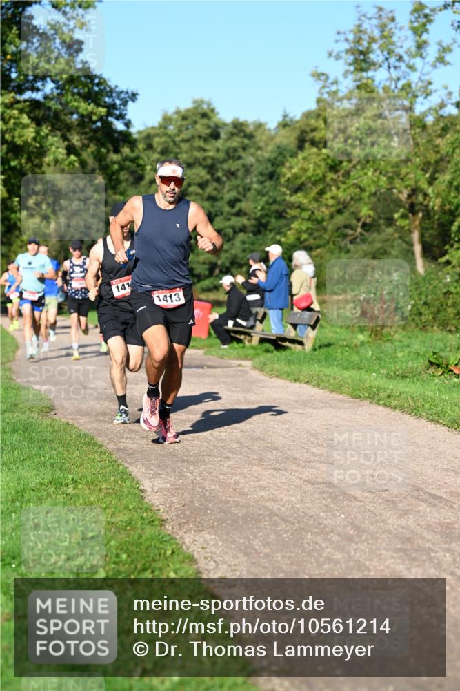 27.09.2026 - 35. Volkslauf durch das schöne Alstertal Dr. Thomas Lammeyer http://msf.ph/oto/10561214 27.09.2026 10:04:04 Laufen 141, 1413 meine-sportfotos.de