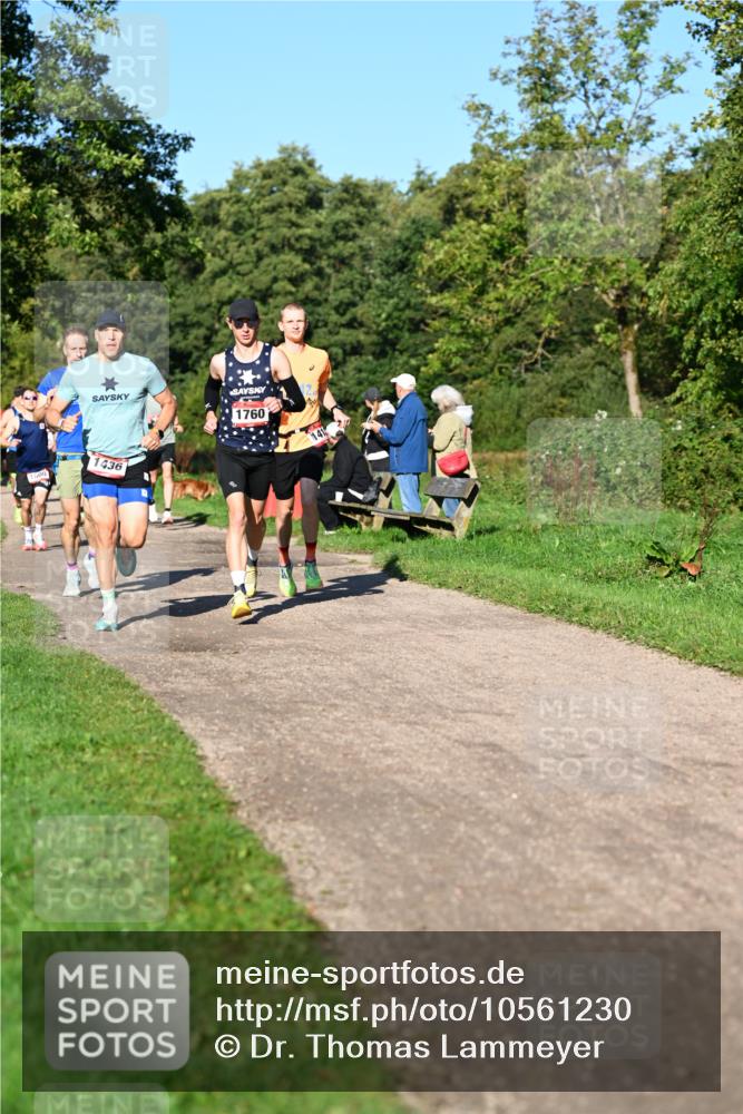 27.09.2026 - 35. Volkslauf durch das schöne Alstertal Dr. Thomas Lammeyer http://msf.ph/oto/10561230 27.09.2026 10:04:07 Laufen 1436, 1760 meine-sportfotos.de