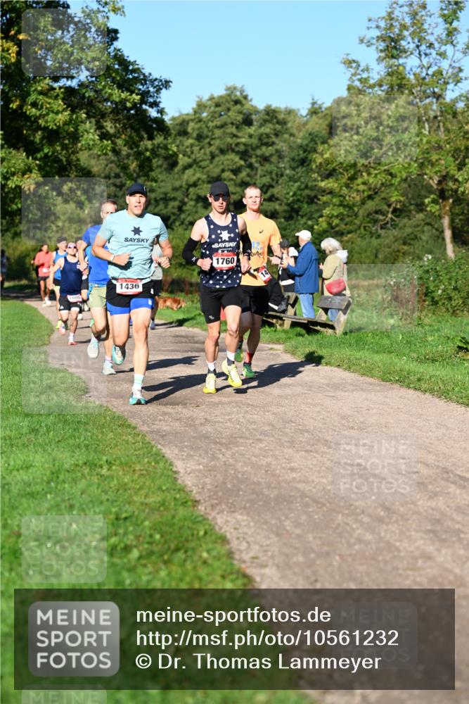27.09.2026 - 35. Volkslauf durch das schöne Alstertal Dr. Thomas Lammeyer http://msf.ph/oto/10561232 27.09.2026 10:04:08 Laufen 1436, 1760 meine-sportfotos.de