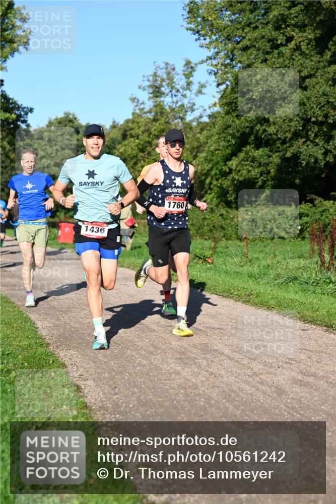 27.09.2026 - 35. Volkslauf durch das schöne Alstertal Dr. Thomas Lammeyer http://msf.ph/oto/10561242 27.09.2026 10:04:09 Laufen 1760, 1436 meine-sportfotos.de