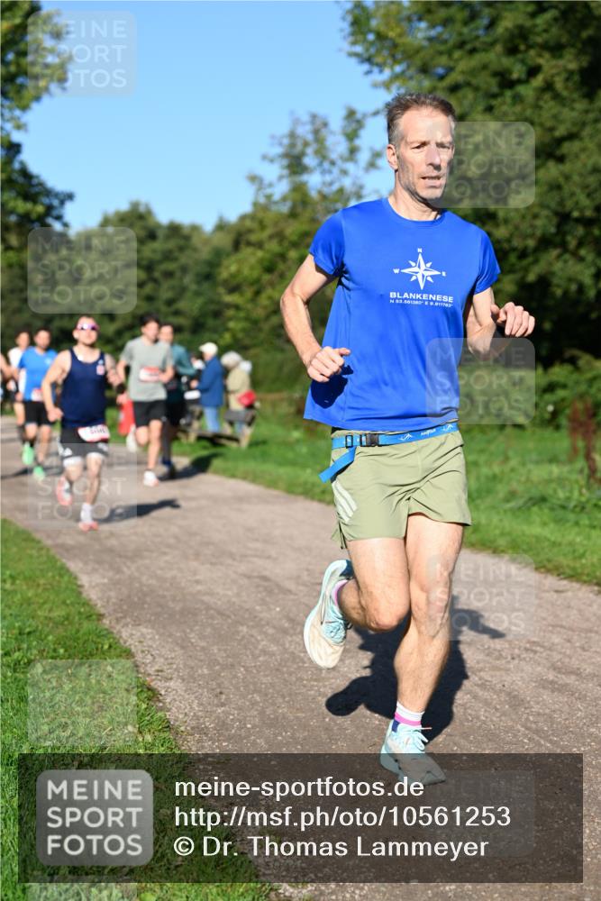 27.09.2026 - 34. Volkslauf durch das schöne Alstertal Dr. Thomas Lammeyer http://msf.ph/oto/10561253 27.09.2026 10:04:11 Laufen 53, 561380, 9, 811763 meine-sportfotos.de