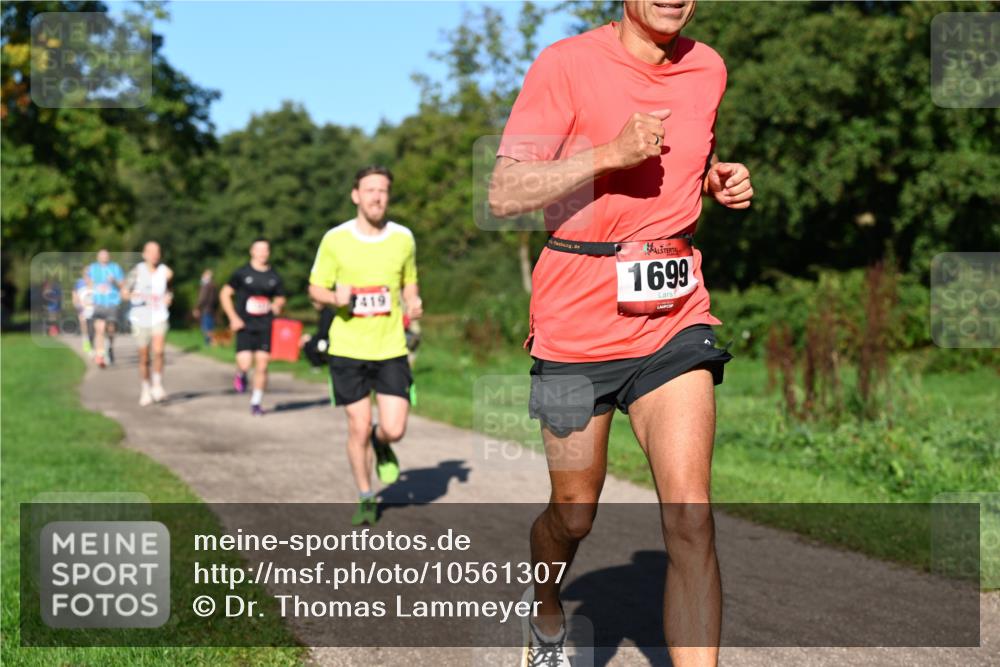 27.09.2026 - 34. Volkslauf durch das schöne Alstertal Dr. Thomas Lammeyer http://msf.ph/oto/10561307 27.09.2026 10:04:20 Laufen 1699 meine-sportfotos.de