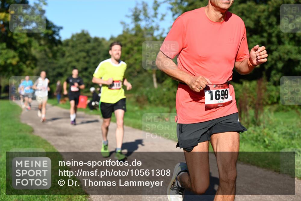 27.09.2026 - 34. Volkslauf durch das schöne Alstertal Dr. Thomas Lammeyer http://msf.ph/oto/10561308 27.09.2026 10:04:20 Laufen 1699 meine-sportfotos.de