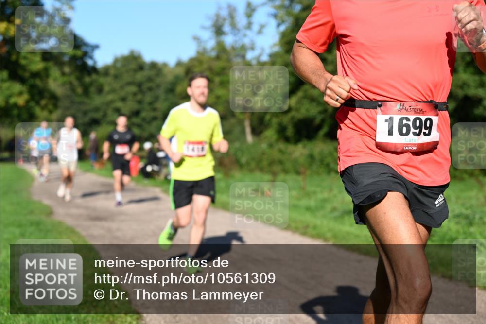 27.09.2026 - 34. Volkslauf durch das schöne Alstertal Dr. Thomas Lammeyer http://msf.ph/oto/10561309 27.09.2026 10:04:20 Laufen 1699 meine-sportfotos.de