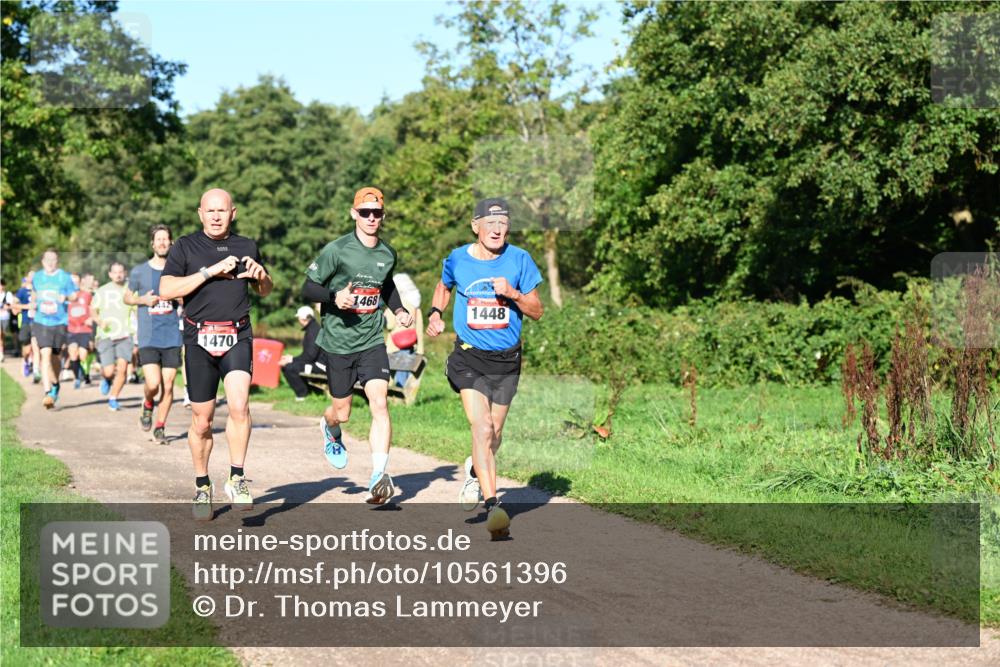 27.09.2026 - 35. Volkslauf durch das schöne Alstertal Dr. Thomas Lammeyer http://msf.ph/oto/10561396 27.09.2026 10:04:37 Laufen 1470, 1468, 1448 meine-sportfotos.de