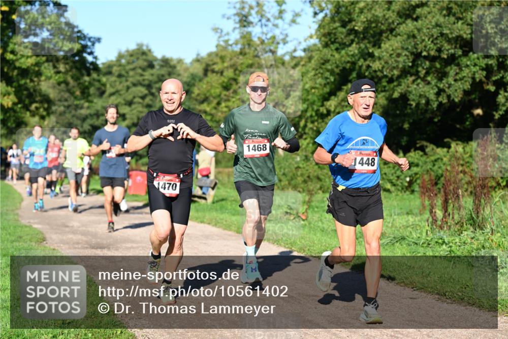 27.09.2026 - 35. Volkslauf durch das schöne Alstertal Dr. Thomas Lammeyer http://msf.ph/oto/10561402 27.09.2026 10:04:38 Laufen 1470, 1468, 1448 meine-sportfotos.de