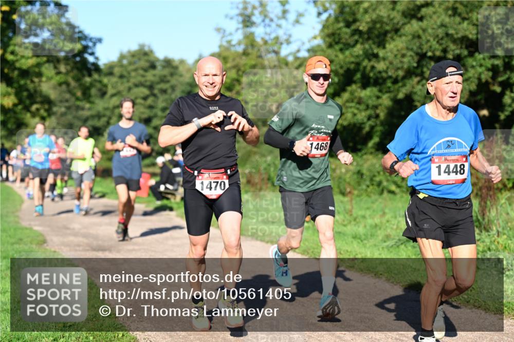 27.09.2026 - 34. Volkslauf durch das schöne Alstertal Dr. Thomas Lammeyer http://msf.ph/oto/10561405 27.09.2026 10:04:38 Laufen 1470, 1468, 1448 meine-sportfotos.de