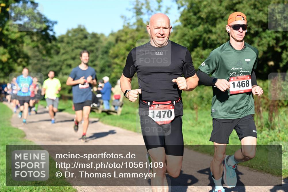 27.09.2026 - 34. Volkslauf durch das schöne Alstertal Dr. Thomas Lammeyer http://msf.ph/oto/10561409 27.09.2026 10:04:39 Laufen 1468, 1470 meine-sportfotos.de
