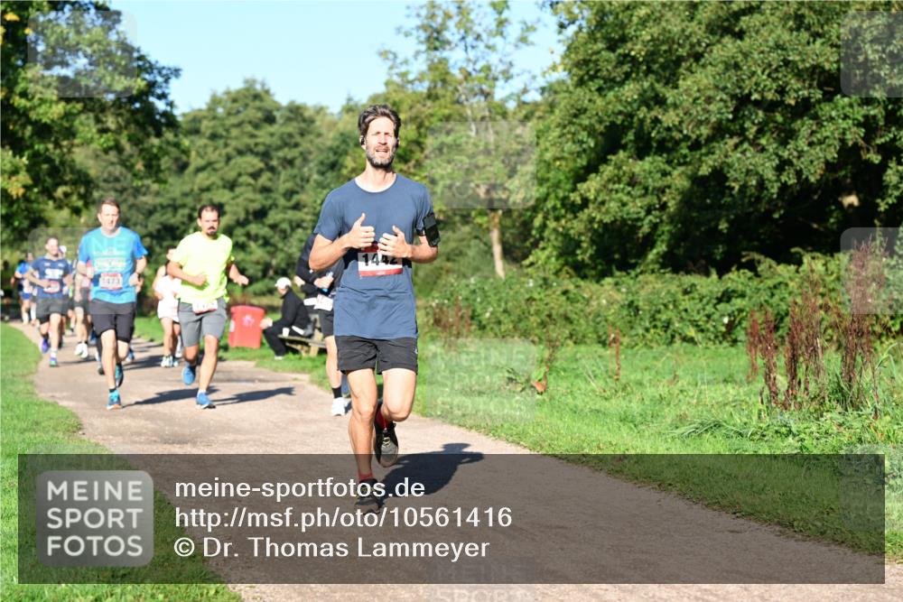27.09.2026 - 34. Volkslauf durch das schöne Alstertal Dr. Thomas Lammeyer http://msf.ph/oto/10561416 27.09.2026 10:04:40 Laufen  meine-sportfotos.de