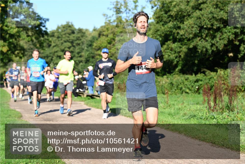 27.09.2026 - 34. Volkslauf durch das schöne Alstertal Dr. Thomas Lammeyer http://msf.ph/oto/10561421 27.09.2026 10:04:40 Laufen 144 meine-sportfotos.de