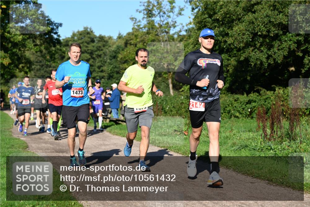 27.09.2026 - 34. Volkslauf durch das schöne Alstertal Dr. Thomas Lammeyer http://msf.ph/oto/10561432 27.09.2026 10:04:42 Laufen 1505, 1463, 1473, 2142 meine-sportfotos.de