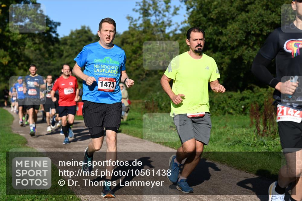 27.09.2026 - 35. Volkslauf durch das schöne Alstertal Dr. Thomas Lammeyer http://msf.ph/oto/10561438 27.09.2026 10:04:43 Laufen 1473, 2142 meine-sportfotos.de