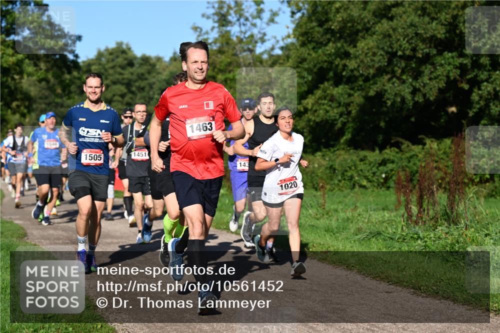 27.09.2026 - 35. Volkslauf durch das schöne Alstertal Dr. Thomas Lammeyer http://msf.ph/oto/10561452 27.09.2026 10:04:45 Laufen 1546, 1505, 1451, 1463, 143, 1020 meine-sportfotos.de