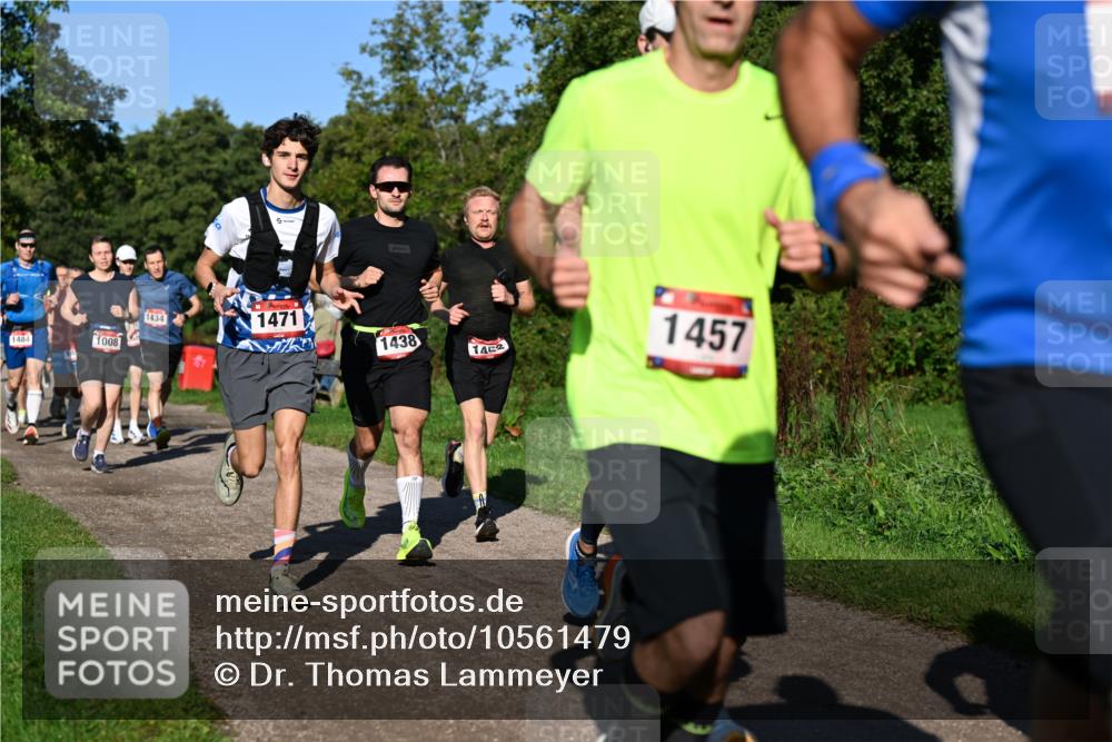 27.09.2026 - 34. Volkslauf durch das schöne Alstertal Dr. Thomas Lammeyer http://msf.ph/oto/10561479 27.09.2026 10:04:50 Laufen 1484, 1008, 1434, 1471, 1438, 1452, 1457 meine-sportfotos.de