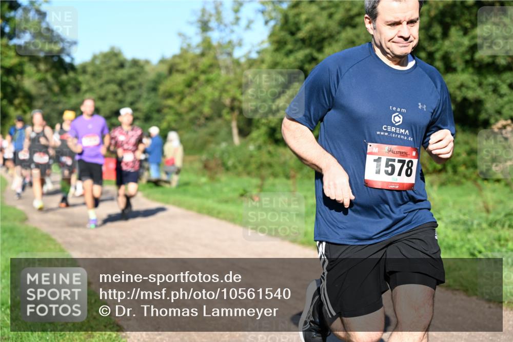 27.09.2026 - 35. Volkslauf durch das schöne Alstertal Dr. Thomas Lammeyer http://msf.ph/oto/10561540 27.09.2026 10:05:01 Laufen 1578 meine-sportfotos.de