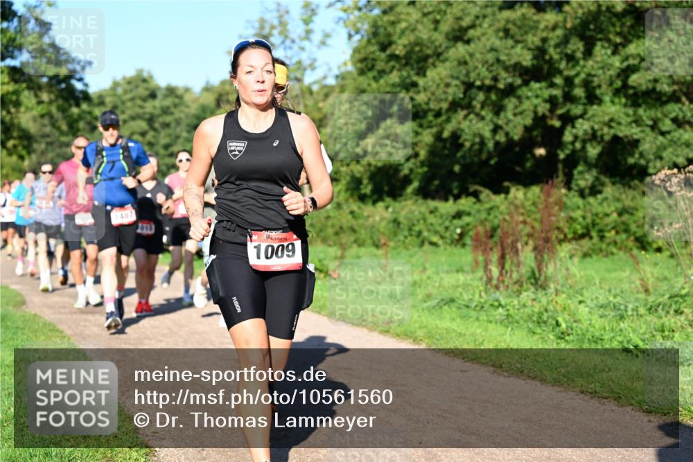 27.09.2026 - 35. Volkslauf durch das schöne Alstertal Dr. Thomas Lammeyer http://msf.ph/oto/10561560 27.09.2026 10:05:05 Laufen 1487, 1009 meine-sportfotos.de