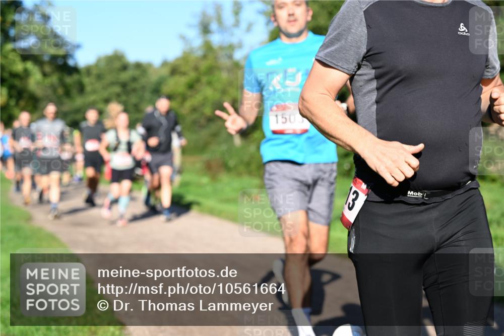 27.09.2026 - 35. Volkslauf durch das schöne Alstertal Dr. Thomas Lammeyer http://msf.ph/oto/10561664 27.09.2026 10:05:24 Laufen 150, 13 meine-sportfotos.de
