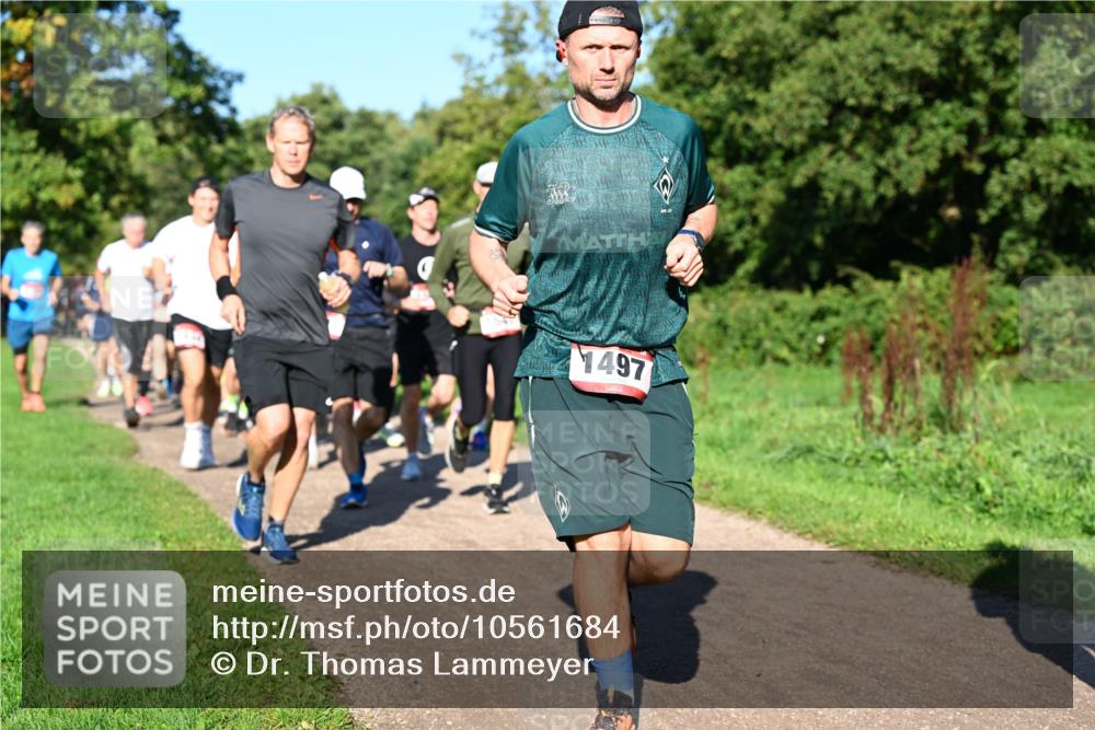 27.09.2026 - 35. Volkslauf durch das schöne Alstertal Dr. Thomas Lammeyer http://msf.ph/oto/10561684 27.09.2026 10:05:30 Laufen 1497 meine-sportfotos.de