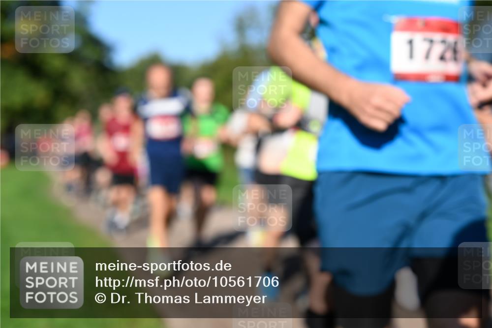 27.09.2026 - 35. Volkslauf durch das schöne Alstertal Dr. Thomas Lammeyer http://msf.ph/oto/10561706 27.09.2026 10:05:36 Laufen 1726 meine-sportfotos.de