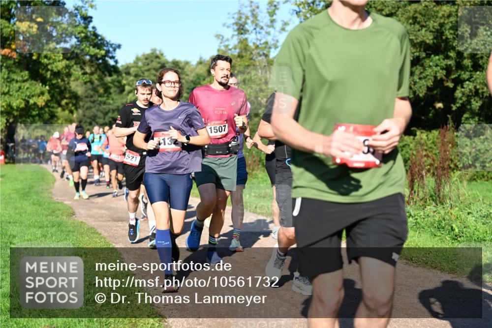 27.09.2026 - 35. Volkslauf durch das schöne Alstertal Dr. Thomas Lammeyer http://msf.ph/oto/10561732 27.09.2026 10:05:40 Laufen 42, 195, 1521, 132, 1507 meine-sportfotos.de