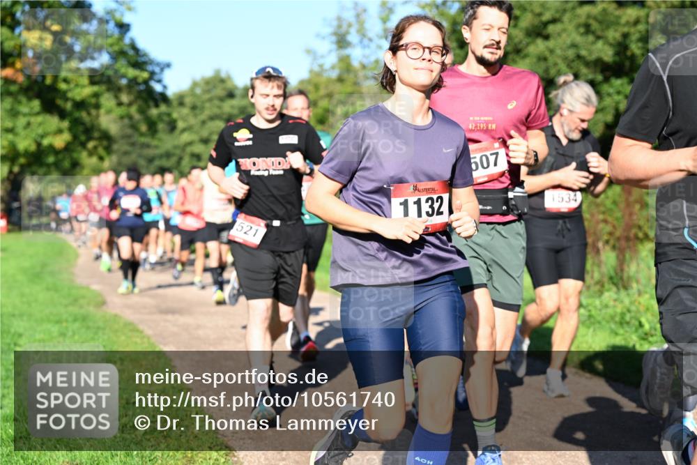 27.09.2026 - 35. Volkslauf durch das schöne Alstertal Dr. Thomas Lammeyer http://msf.ph/oto/10561740 27.09.2026 10:05:41 Laufen 1521, 1132, 42, 195, 507, 1534 meine-sportfotos.de