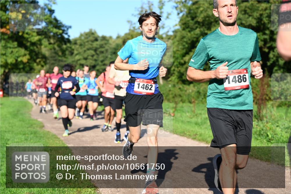 27.09.2026 - 35. Volkslauf durch das schöne Alstertal Dr. Thomas Lammeyer http://msf.ph/oto/10561750 27.09.2026 10:05:43 Laufen 1462, 1486 meine-sportfotos.de