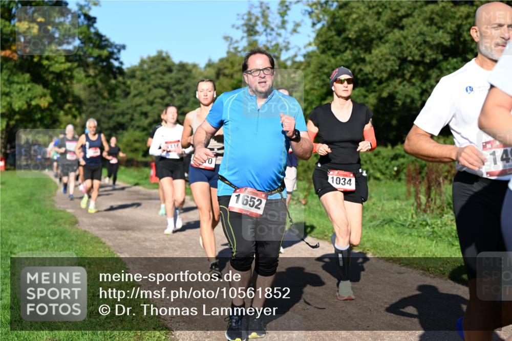 27.09.2026 - 35. Volkslauf durch das schöne Alstertal Dr. Thomas Lammeyer http://msf.ph/oto/10561852 27.09.2026 10:05:58 Laufen 20, 1652, 1034, 149 meine-sportfotos.de