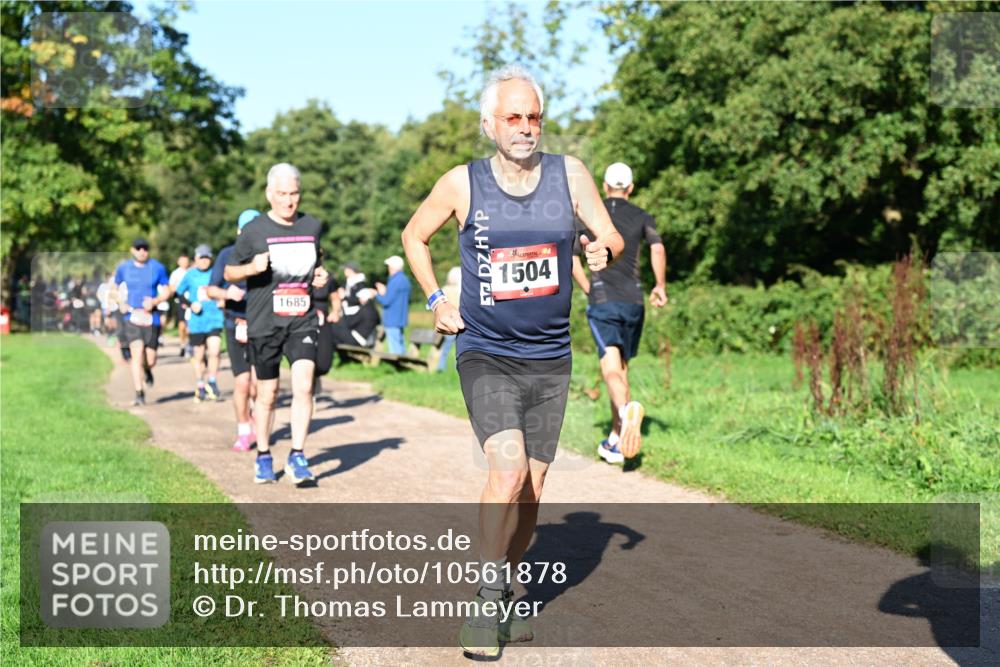 27.09.2026 - 35. Volkslauf durch das schöne Alstertal Dr. Thomas Lammeyer http://msf.ph/oto/10561878 27.09.2026 10:06:03 Laufen 1685, 1504 meine-sportfotos.de