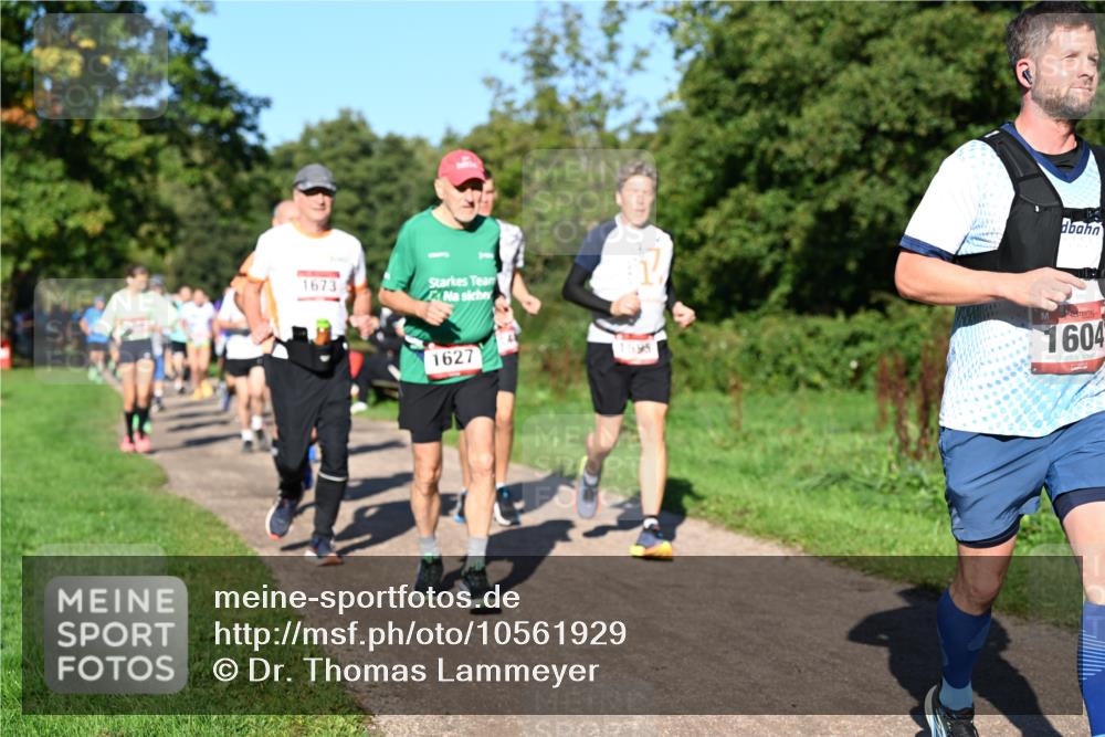 27.09.2026 - 35. Volkslauf durch das schöne Alstertal Dr. Thomas Lammeyer http://msf.ph/oto/10561929 27.09.2026 10:06:11 Laufen 1673, 1627, 1604 meine-sportfotos.de