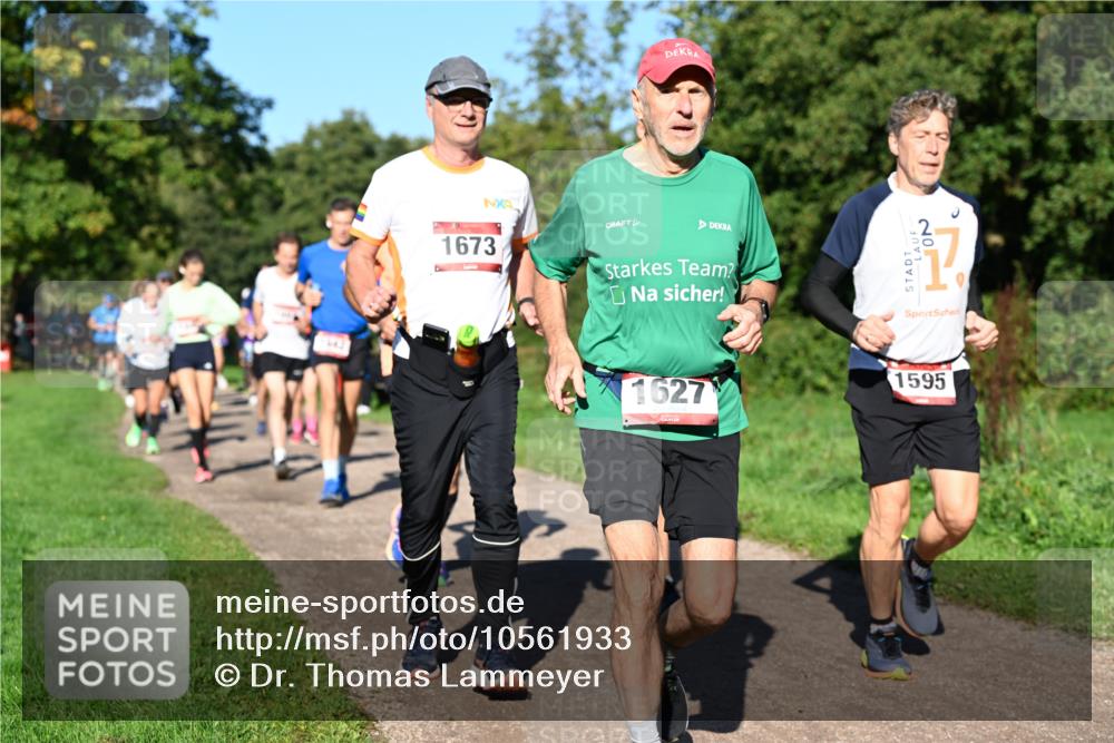 27.09.2026 - 35. Volkslauf durch das schöne Alstertal Dr. Thomas Lammeyer http://msf.ph/oto/10561933 27.09.2026 10:06:13 Laufen 1673, 1627, 1595 meine-sportfotos.de