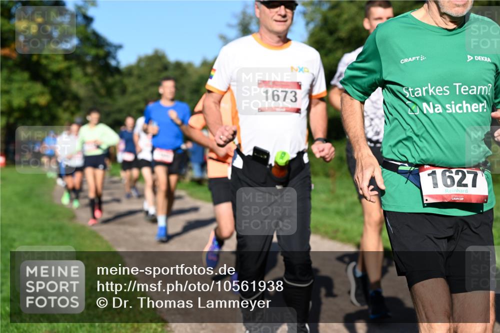 27.09.2026 - 35. Volkslauf durch das schöne Alstertal Dr. Thomas Lammeyer http://msf.ph/oto/10561938 27.09.2026 10:06:13 Laufen 1673, 1627 meine-sportfotos.de