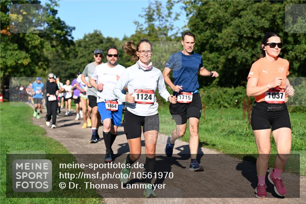 27.09.2026 - 35. Volkslauf durch das schöne Alstertal Dr. Thomas Lammeyer http://msf.ph/oto/10561970 27.09.2026 10:06:18 Laufen 1664, 1124, 1037, 1715 meine-sportfotos.de