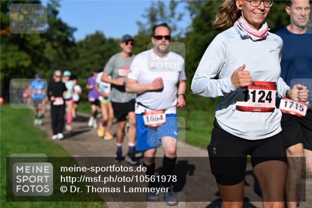 27.09.2026 - 35. Volkslauf durch das schöne Alstertal Dr. Thomas Lammeyer http://msf.ph/oto/10561978 27.09.2026 10:06:19 Laufen 1664, 1124, 1715 meine-sportfotos.de
