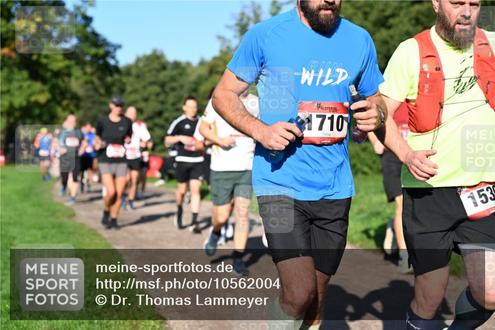 27.09.2026 - 35. Volkslauf durch das schöne Alstertal Dr. Thomas Lammeyer http://msf.ph/oto/10562004 27.09.2026 10:06:25 Laufen 1710, 153 meine-sportfotos.de