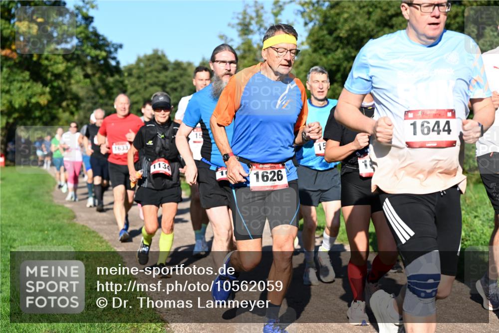 27.09.2026 - 35. Volkslauf durch das schöne Alstertal Dr. Thomas Lammeyer http://msf.ph/oto/10562059 27.09.2026 10:06:35 Laufen 1633, 1134, 15, 1626, 15, 1644 meine-sportfotos.de