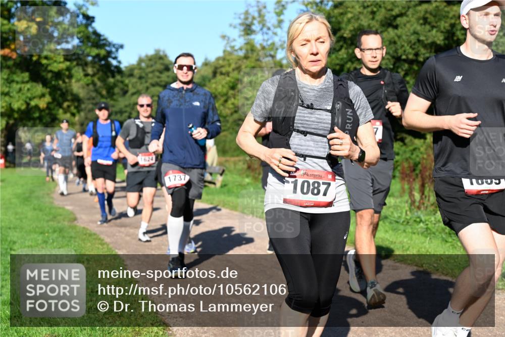 27.09.2026 - 35. Volkslauf durch das schöne Alstertal Dr. Thomas Lammeyer http://msf.ph/oto/10562106 27.09.2026 10:06:46 Laufen 1737, 1087 meine-sportfotos.de