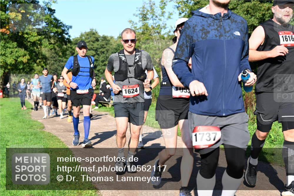 27.09.2026 - 35. Volkslauf durch das schöne Alstertal Dr. Thomas Lammeyer http://msf.ph/oto/10562117 27.09.2026 10:06:47 Laufen 1624, 1055, 1737, 1616 meine-sportfotos.de