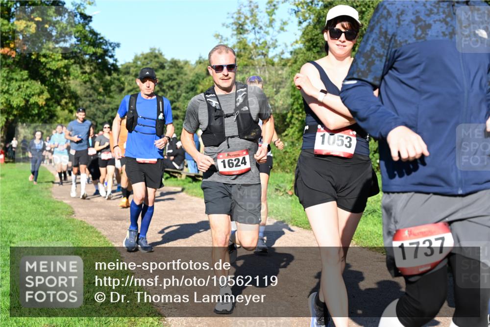 27.09.2026 - 35. Volkslauf durch das schöne Alstertal Dr. Thomas Lammeyer http://msf.ph/oto/10562119 27.09.2026 10:06:48 Laufen 1624, 1053, 1737 meine-sportfotos.de