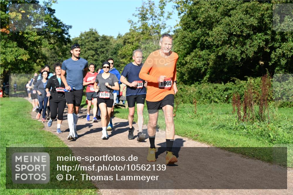 27.09.2026 - 35. Volkslauf durch das schöne Alstertal Dr. Thomas Lammeyer http://msf.ph/oto/10562139 27.09.2026 10:06:51 Laufen 1065, 17, 1056, 635, 1605 meine-sportfotos.de