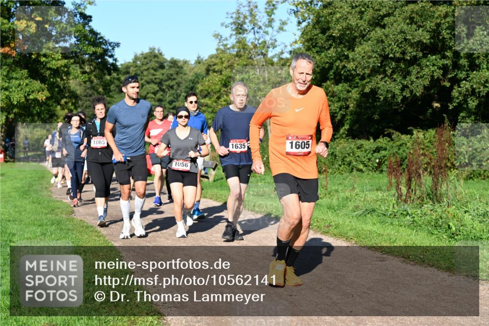 27.09.2026 - 35. Volkslauf durch das schöne Alstertal Dr. Thomas Lammeyer http://msf.ph/oto/10562141 27.09.2026 10:06:51 Laufen 1065, 1056, 1635, 1605 meine-sportfotos.de