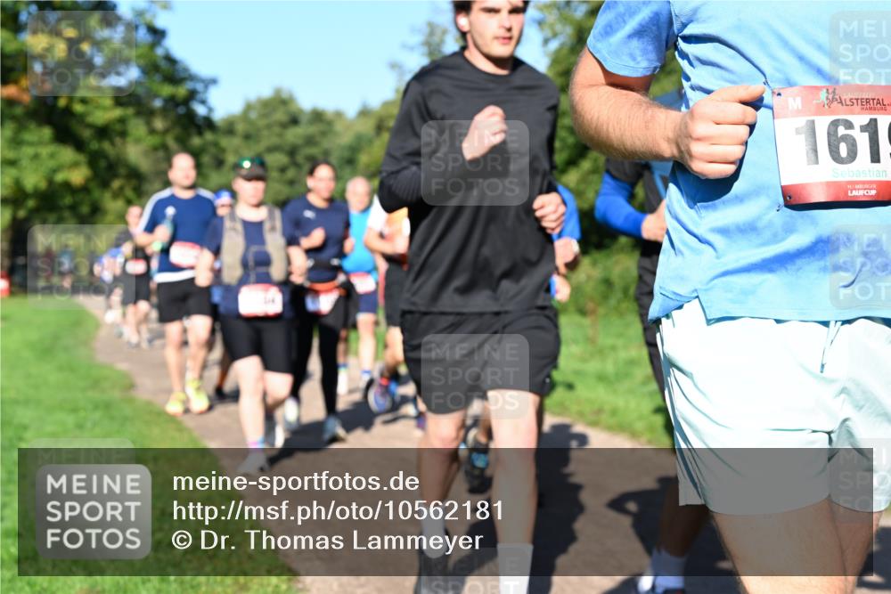 27.09.2026 - 35. Volkslauf durch das schöne Alstertal Dr. Thomas Lammeyer http://msf.ph/oto/10562181 27.09.2026 10:06:58 Laufen 34, 1619 meine-sportfotos.de