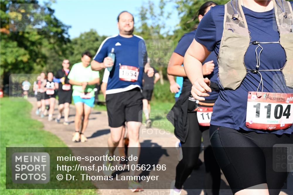 27.09.2026 - 35. Volkslauf durch das schöne Alstertal Dr. Thomas Lammeyer http://msf.ph/oto/10562196 27.09.2026 10:07:01 Laufen 1654, 11, 1104 meine-sportfotos.de