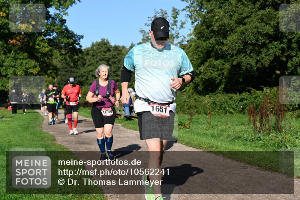 27.09.2026 - 35. Volkslauf durch das schöne Alstertal Dr. Thomas Lammeyer http://msf.ph/oto/10562241 27.09.2026 10:07:19 Laufen 1659, 1080, 1651 meine-sportfotos.de