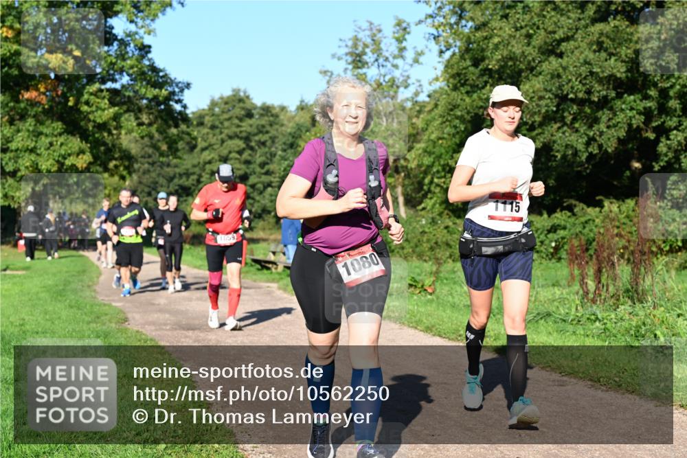 27.09.2026 - 35. Volkslauf durch das schöne Alstertal Dr. Thomas Lammeyer http://msf.ph/oto/10562250 27.09.2026 10:07:21 Laufen 1659, 1080, 1115 meine-sportfotos.de