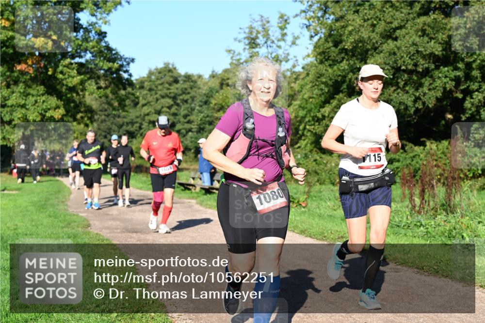 27.09.2026 - 35. Volkslauf durch das schöne Alstertal Dr. Thomas Lammeyer http://msf.ph/oto/10562251 27.09.2026 10:07:21 Laufen 1659, 1080, 115 meine-sportfotos.de
