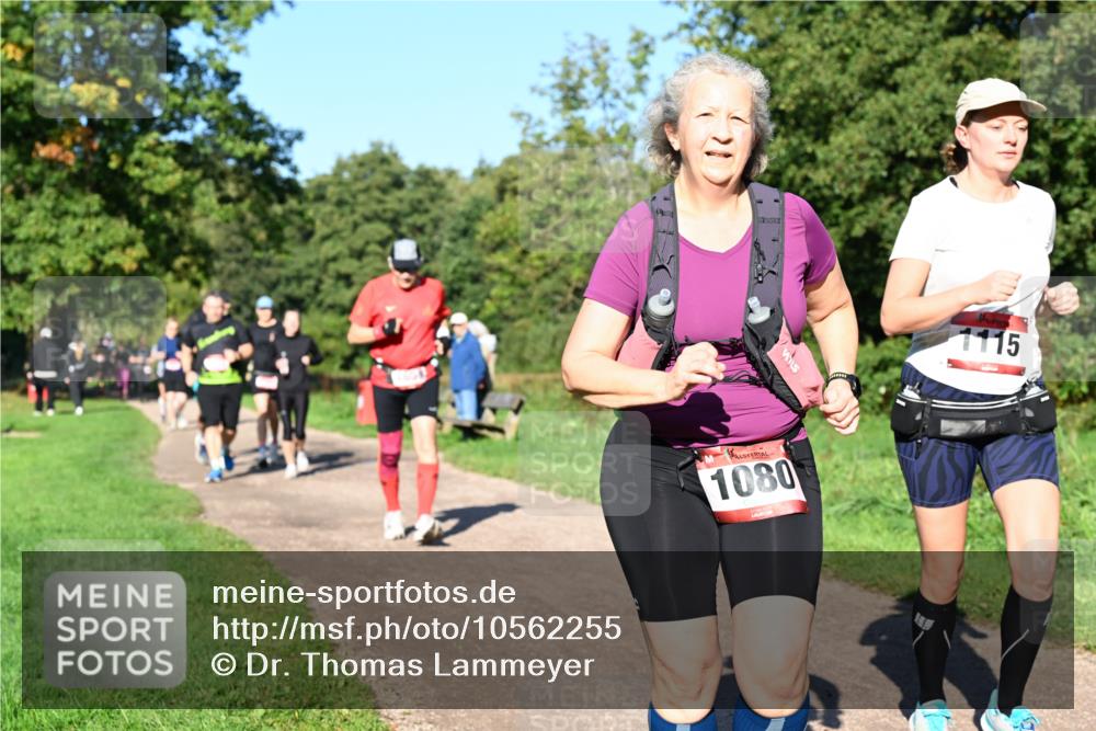 27.09.2026 - 35. Volkslauf durch das schöne Alstertal Dr. Thomas Lammeyer http://msf.ph/oto/10562255 27.09.2026 10:07:22 Laufen 1080, 1115 meine-sportfotos.de