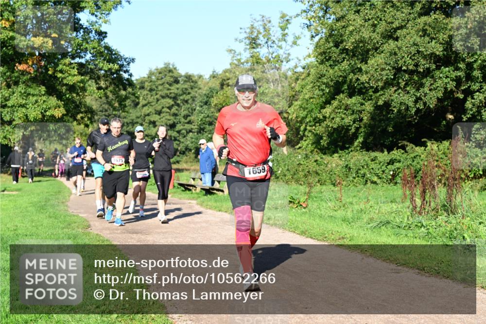 27.09.2026 - 35. Volkslauf durch das schöne Alstertal Dr. Thomas Lammeyer http://msf.ph/oto/10562266 27.09.2026 10:07:24 Laufen 1675, 1086, 1659 meine-sportfotos.de