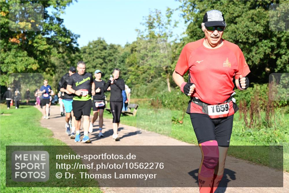 27.09.2026 - 35. Volkslauf durch das schöne Alstertal Dr. Thomas Lammeyer http://msf.ph/oto/10562276 27.09.2026 10:07:25 Laufen 1659 meine-sportfotos.de