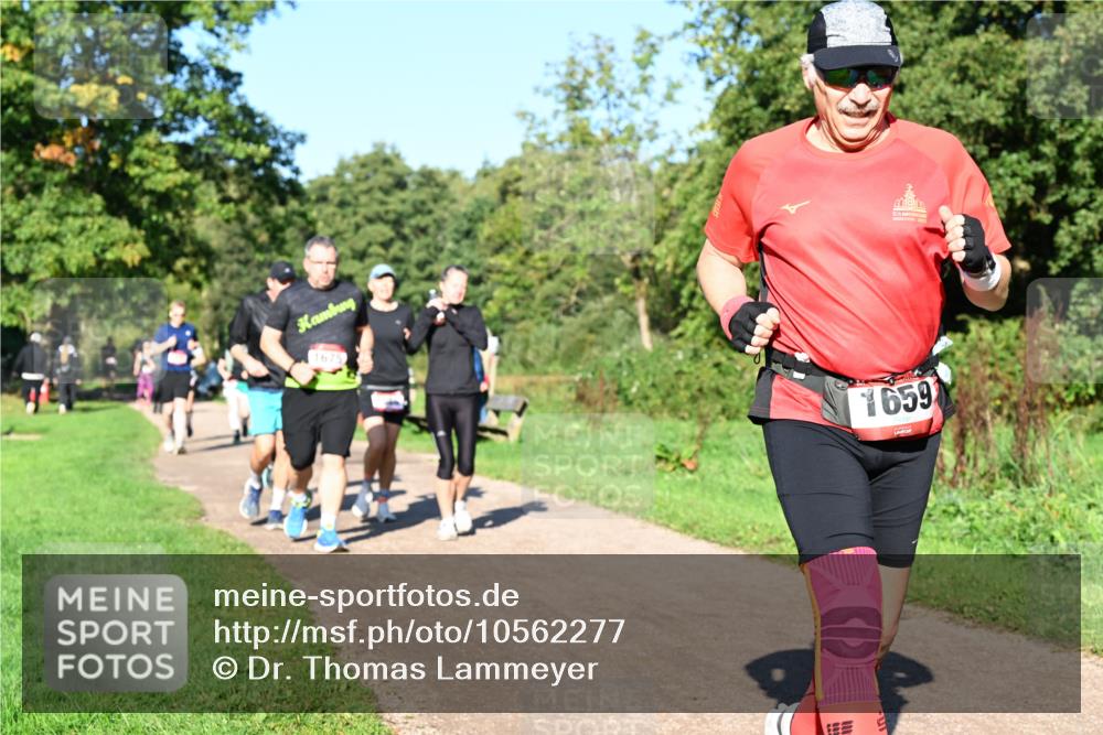 27.09.2026 - 35. Volkslauf durch das schöne Alstertal Dr. Thomas Lammeyer http://msf.ph/oto/10562277 27.09.2026 10:07:25 Laufen 1675, 2, 1659 meine-sportfotos.de
